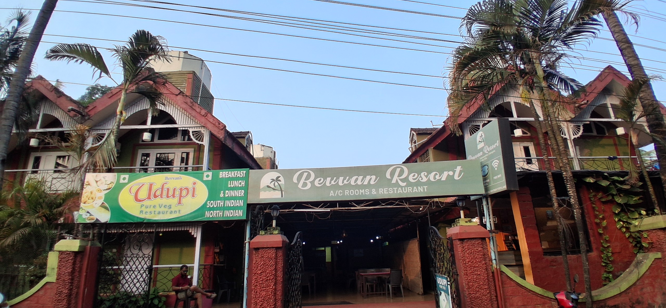 Hotel Bevvan beach resort