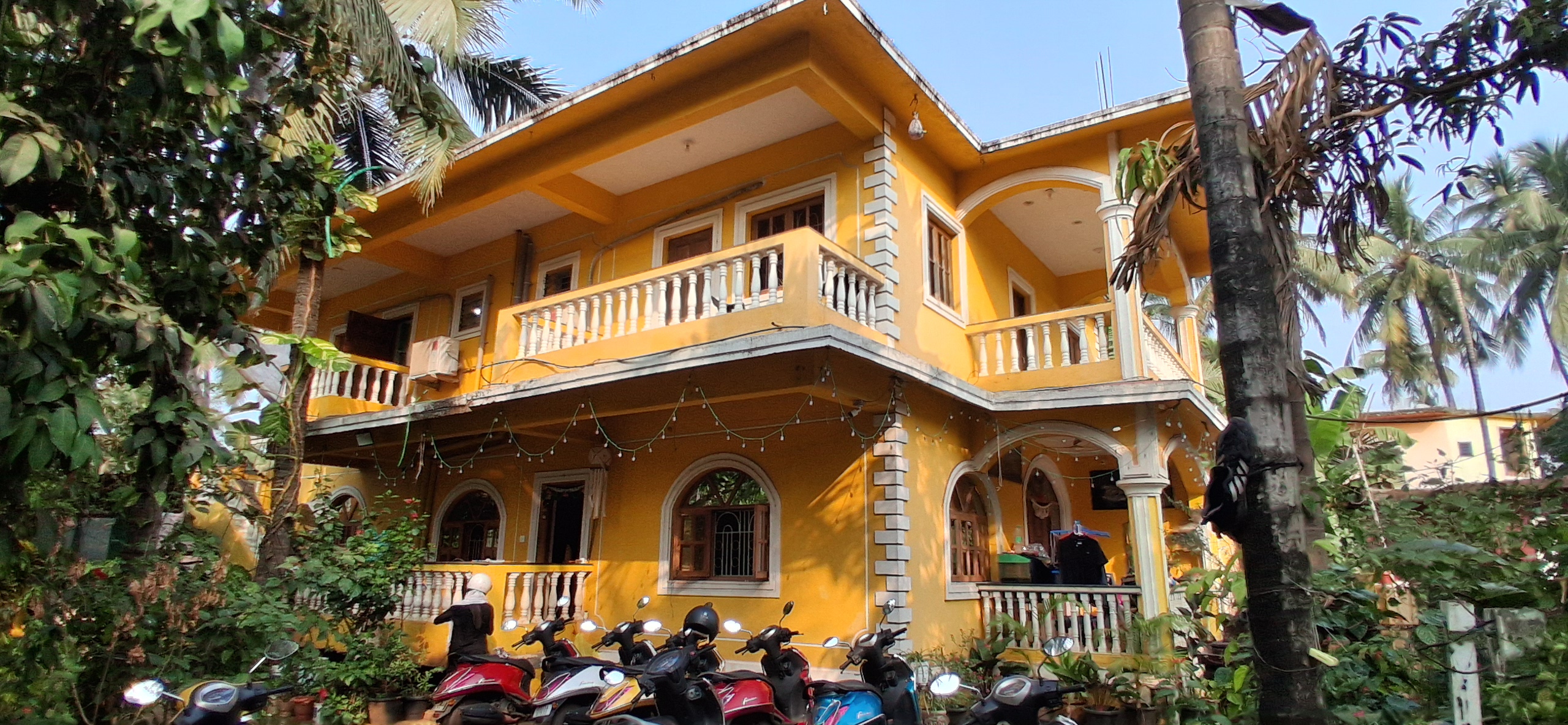 Hotel somesh beach house